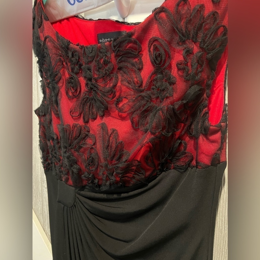 309. Connected Apparel Formal Gown Size 6